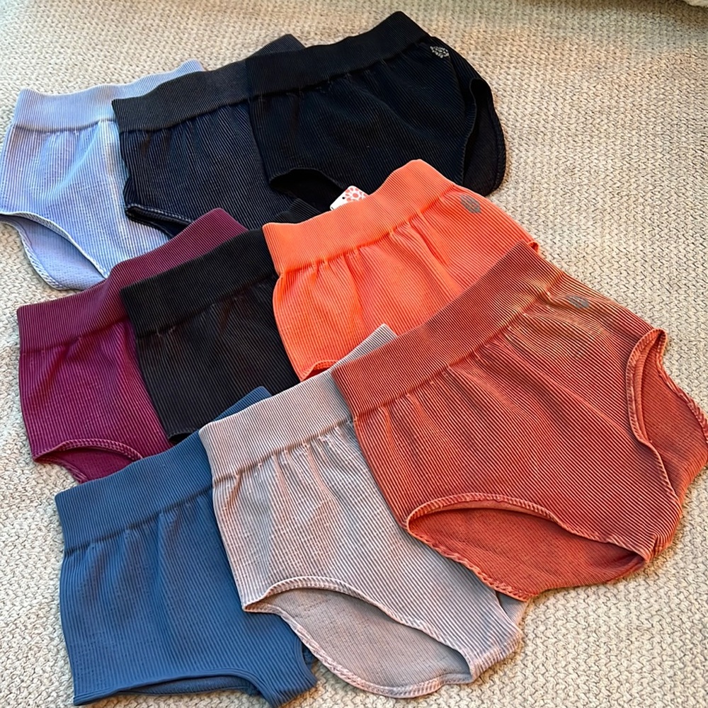 COPY - 🌺free people happiness run brief short - Picture 11 of 17